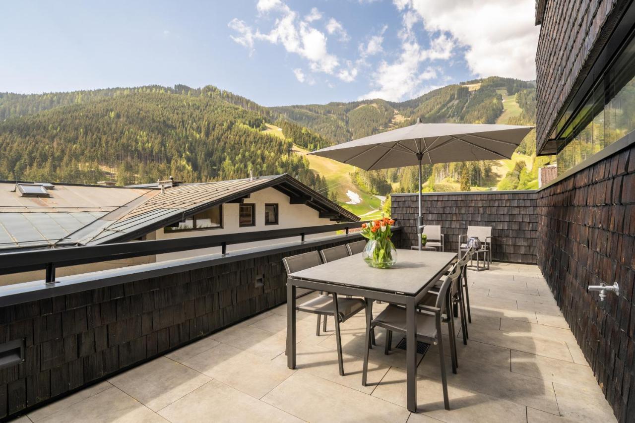 Sunny Ferienwohnungen Ski In - Ski Out Self Check In Целль-ам-Зе Экстерьер фото