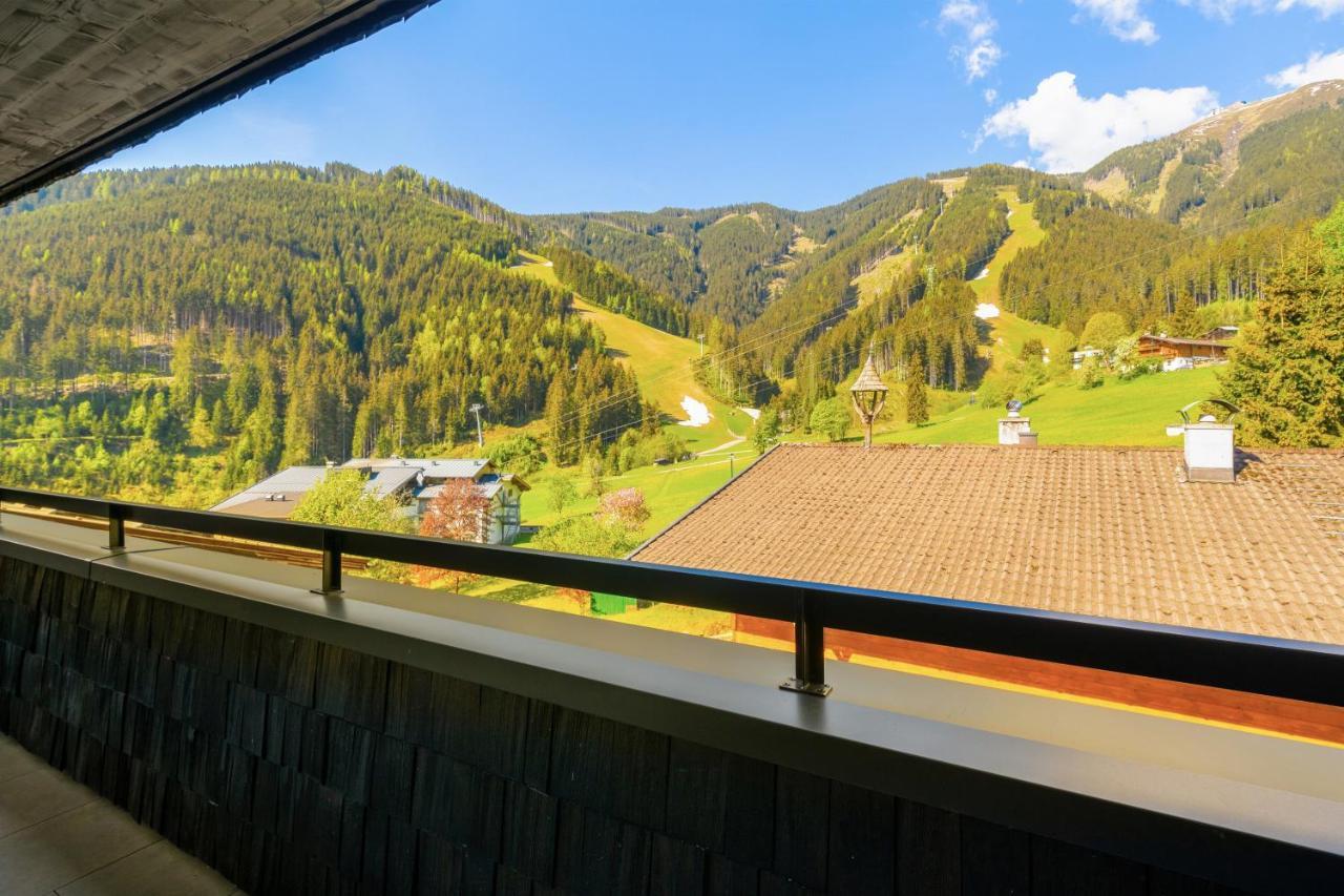 Sunny Ferienwohnungen Ski In - Ski Out Self Check In Целль-ам-Зе Экстерьер фото